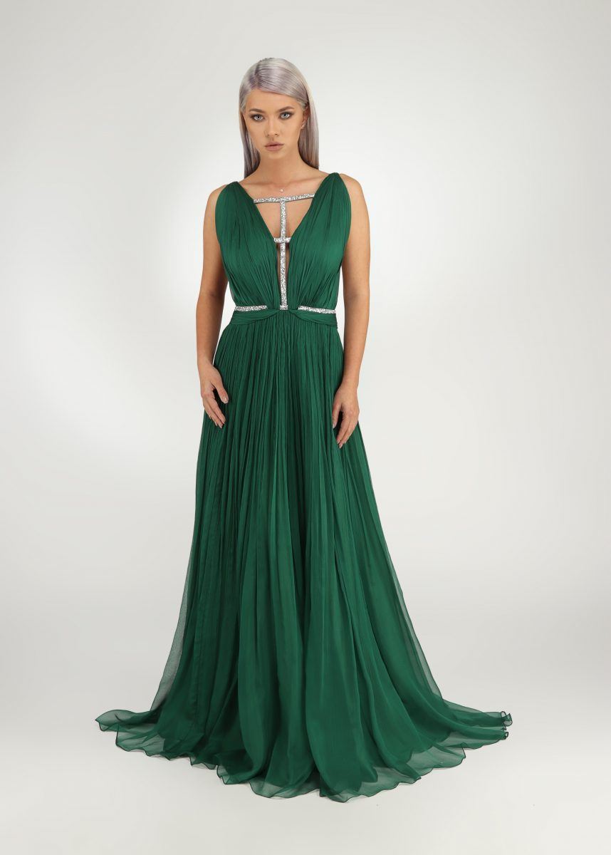 Jade dress - Muslin dress with hand-made folds. Top of the dress with deep cleavage in front and the back.